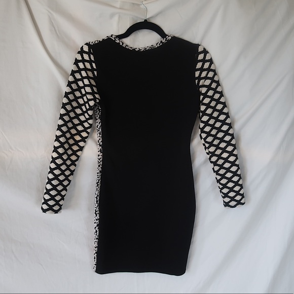 LF Stores | Mika & Gala Long Sleeve Dress - Picture 4 of 7